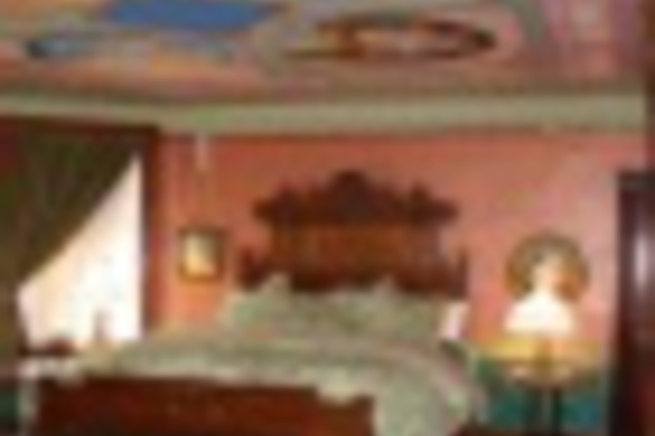 Room 63 of 192