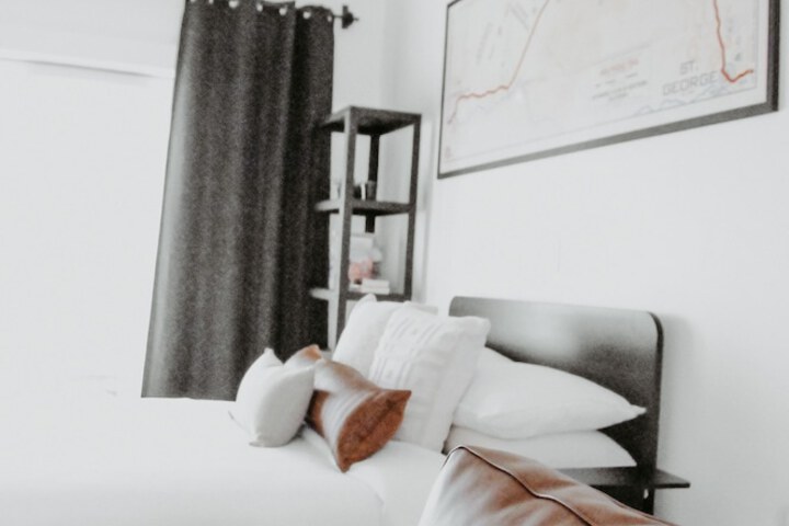 Room 13 of 230