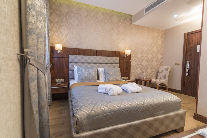 Room 14 of 70