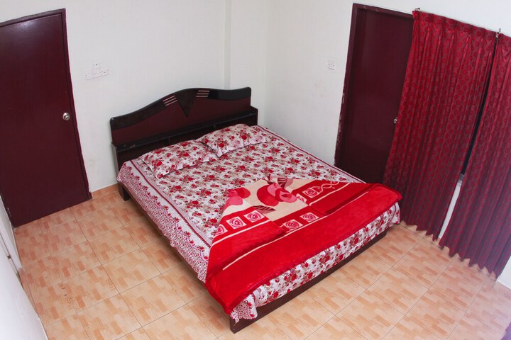 Room 6 of 24