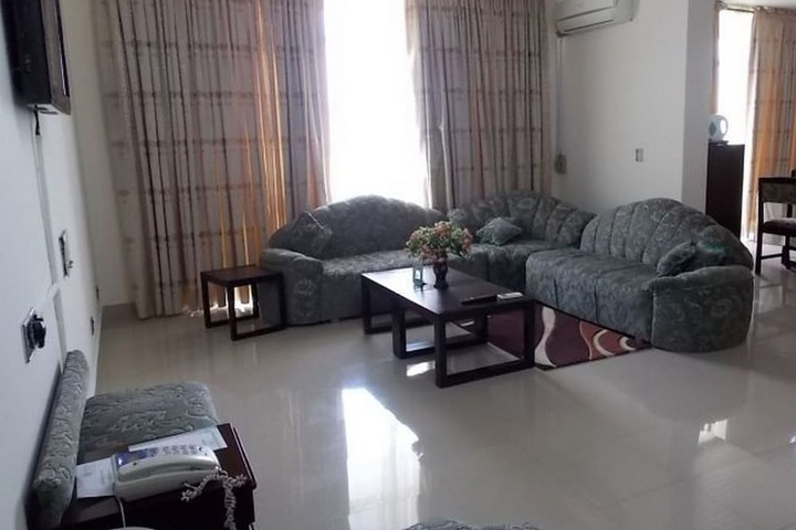 Room 19 of 27