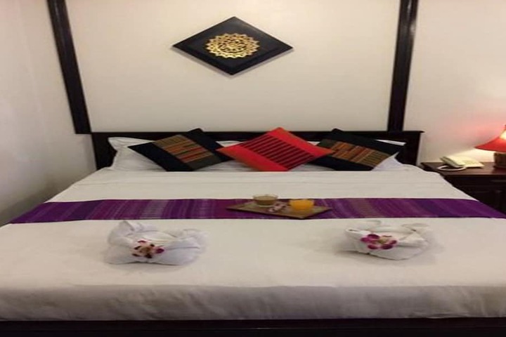 Room 21 of 33