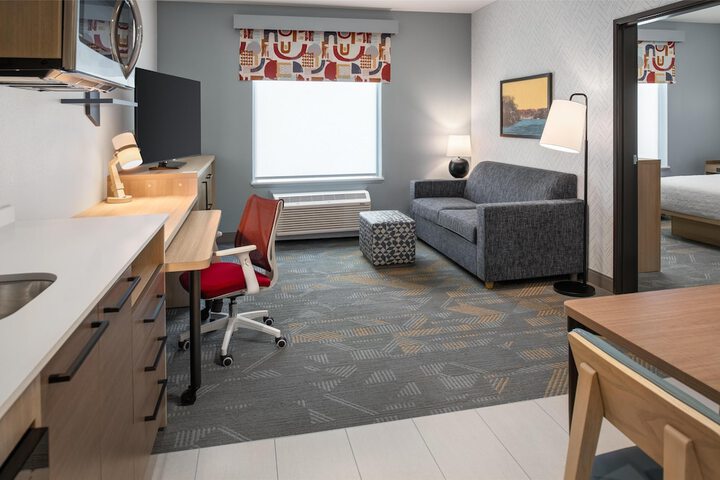 Room 15 of 47