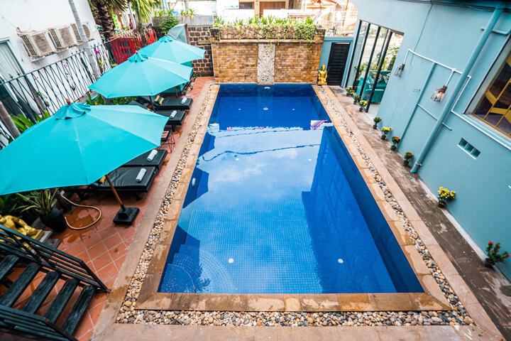 Pool 36 of 48