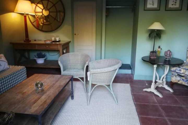 Room 22 of 116