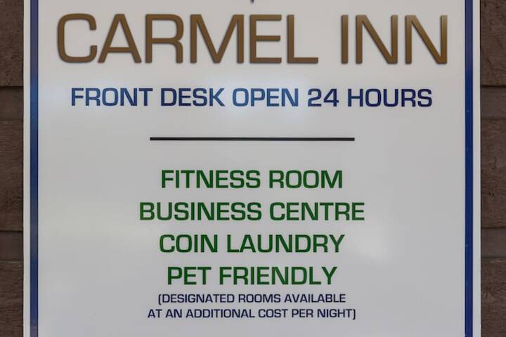 Business Center 34 of 41