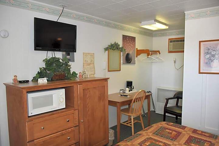 Image of Royals Inn Motel