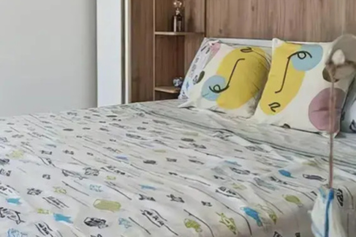 Room 3 of 19