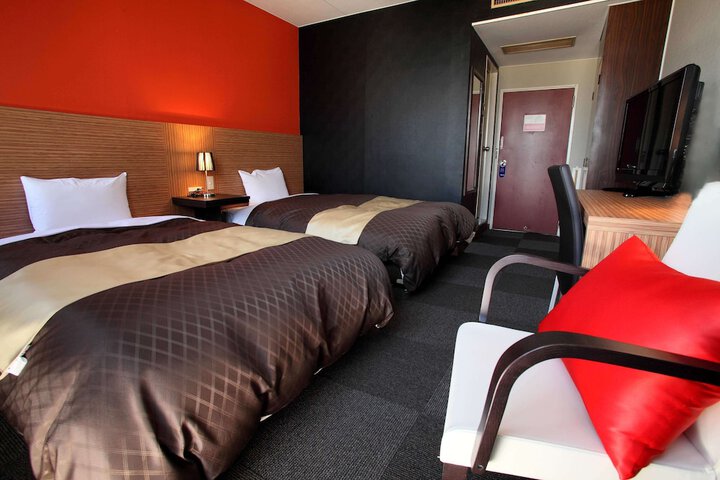 Room 14 of 40
