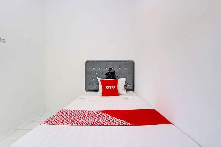 Room 11 of 26