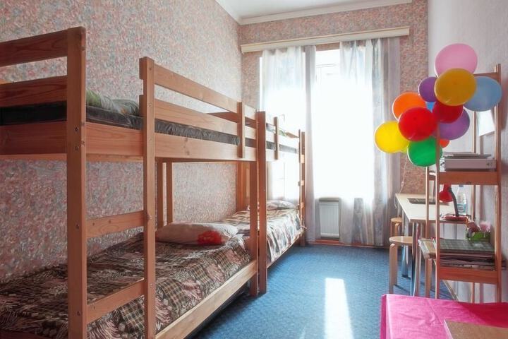 Room 5 of 49