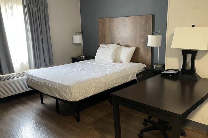 2 Full Beds Suite (10 of 12)