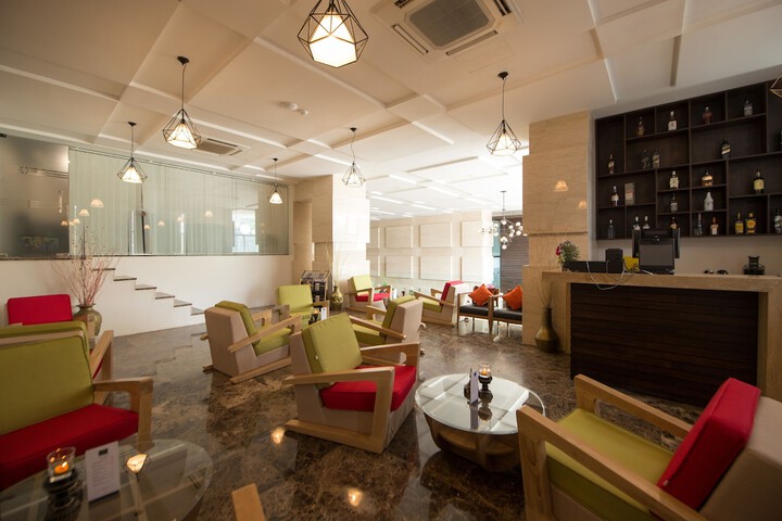 Hotel Interior 4 of 129