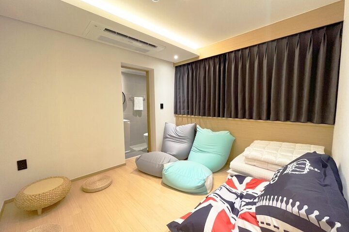 Room 12 of 59
