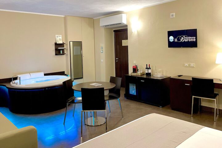 Room 20 of 43