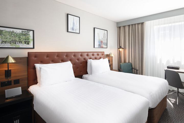 Room 21 of 51