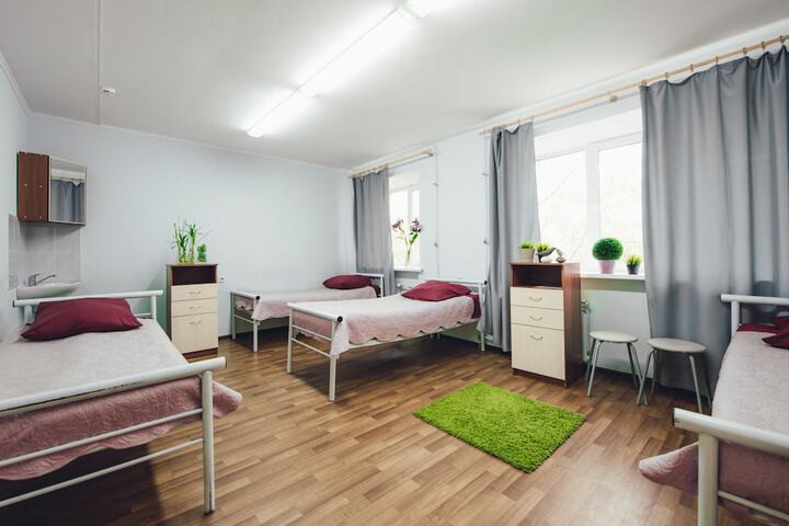 Room 16 of 48