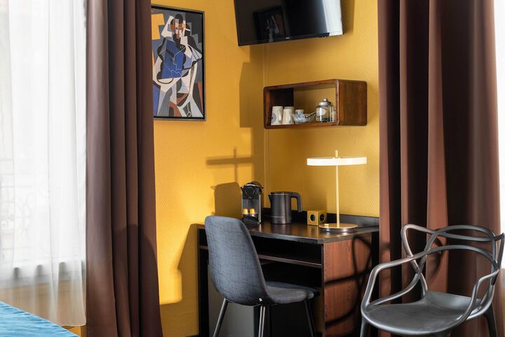 Room 26 of 60
