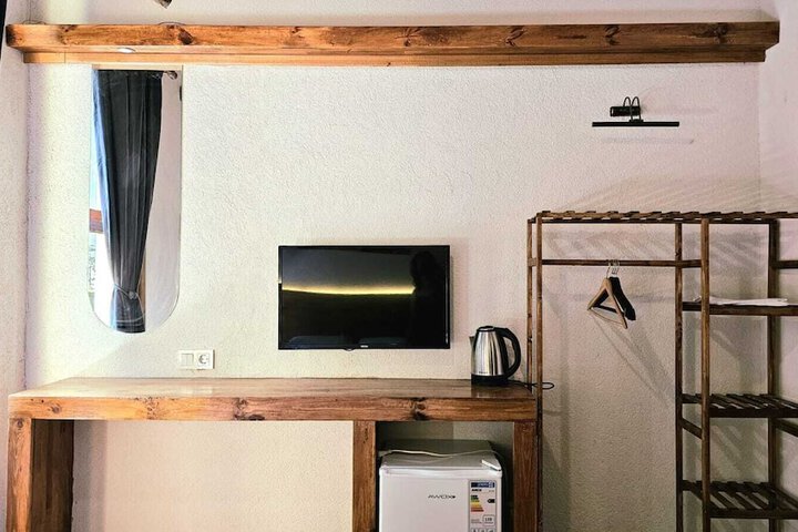 Room 6 of 21