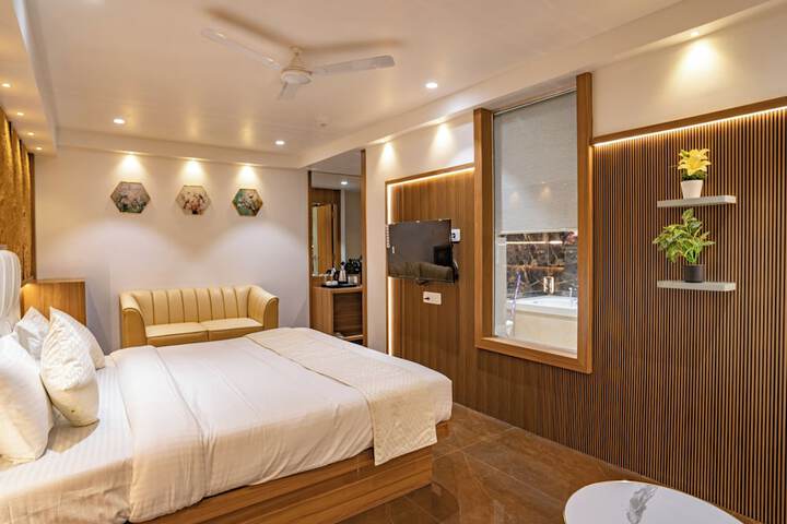 Room 36 of 53
