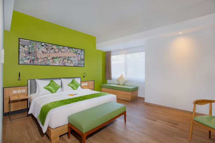 Room 10 of 25