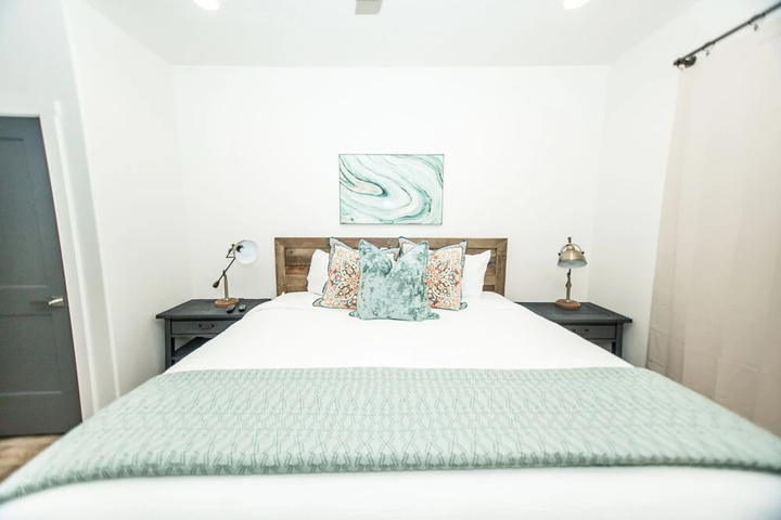 Room 5 of 21