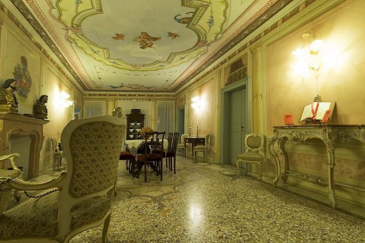 Hotel Interior 2 of 32
