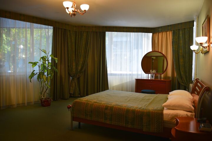 Room 22 of 42