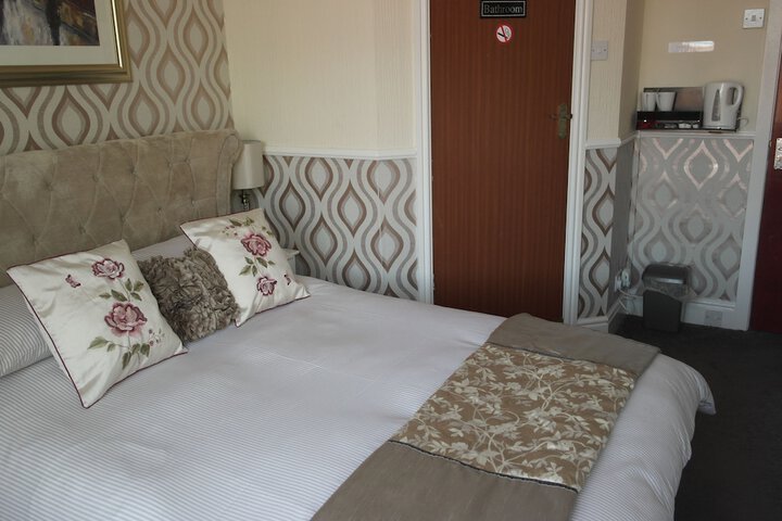 Room 15 of 35