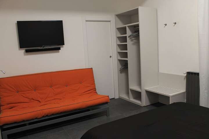 Room 14 of 36