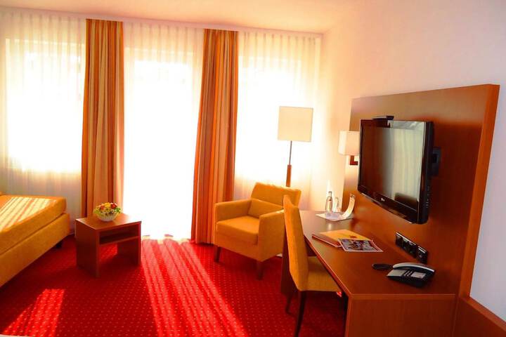 Room 14 of 47