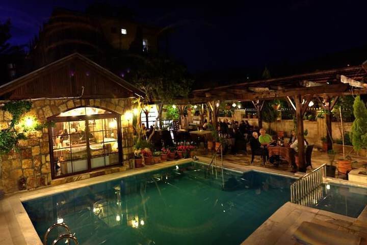 Pool 43 of 73