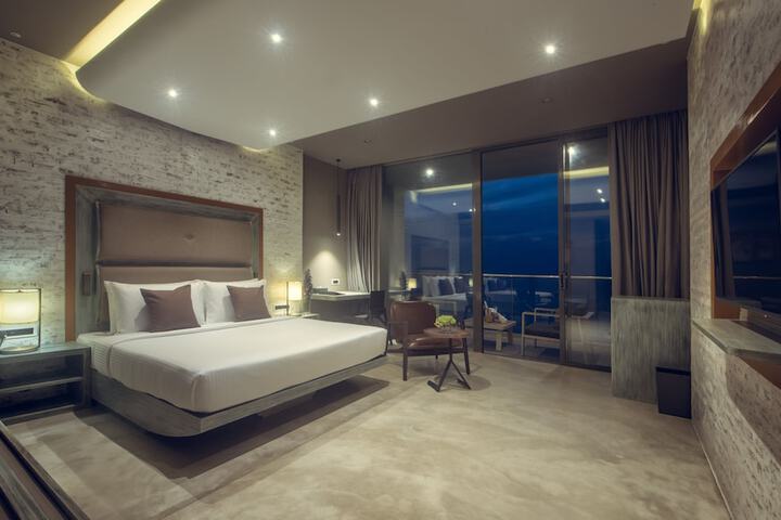 Room 22 of 59