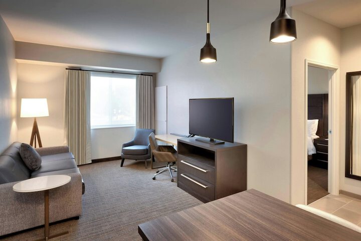Room 2 of 9
