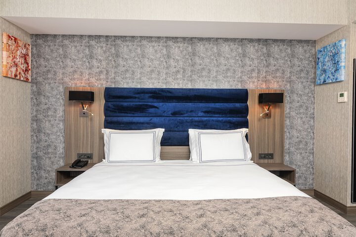 Room 31 of 128