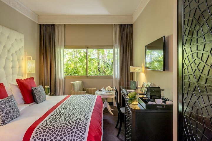 Room 32 of 132