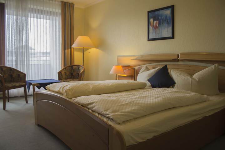 Room 11 of 23
