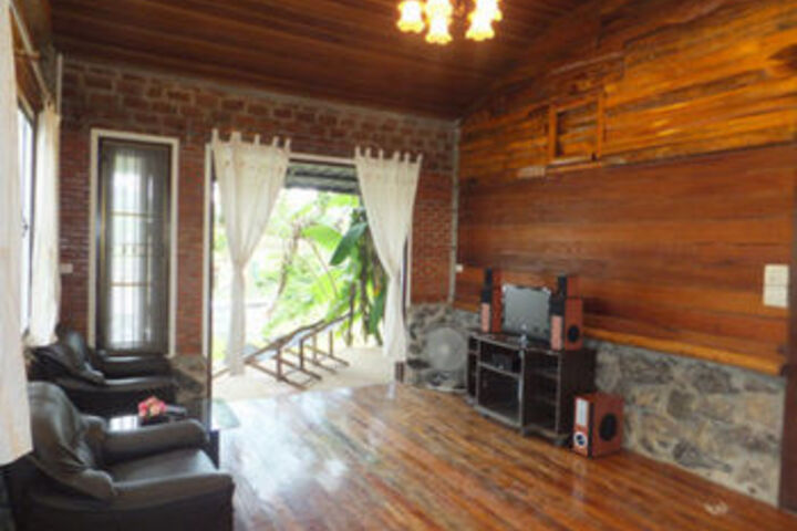 Room 15 of 21