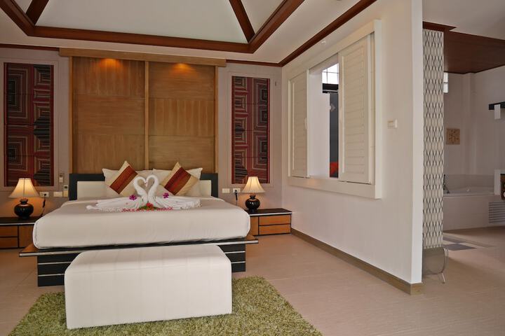 Room 5 of 49
