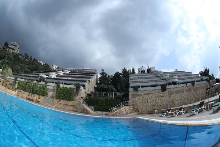 Pool 37 of 65