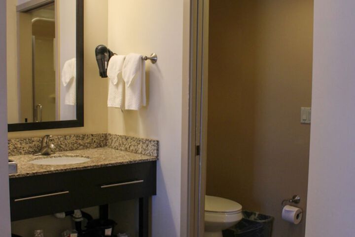 Room 17 of 29