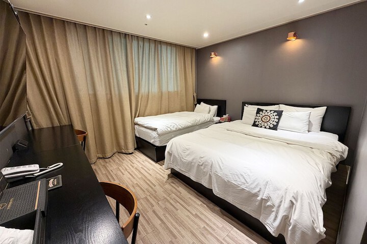 Room 39 of 73
