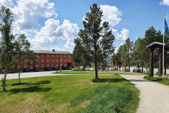 Hotel Exterior 59 of 61