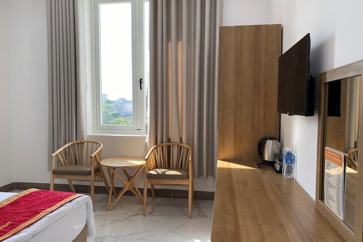 Room 4 of 46