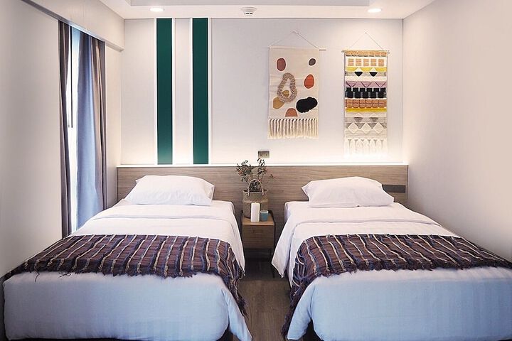 Room 14 of 147