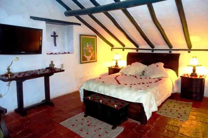 Room 12 of 50