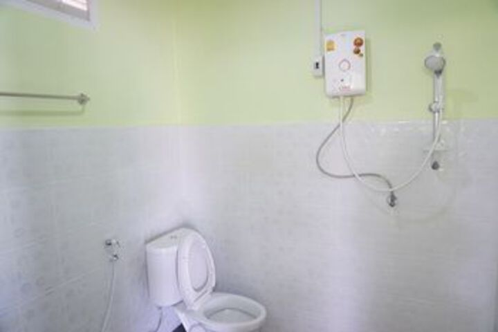 Room 2 of 29