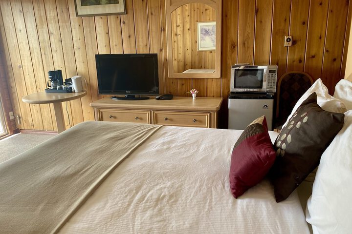 Room 3 of 22