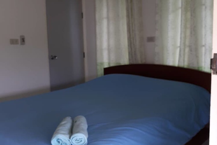 Room 6 of 21