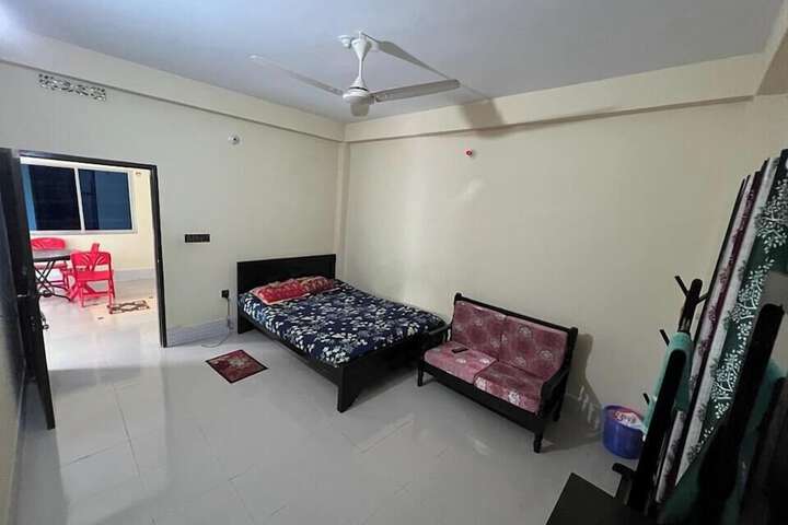 Room 10 of 45